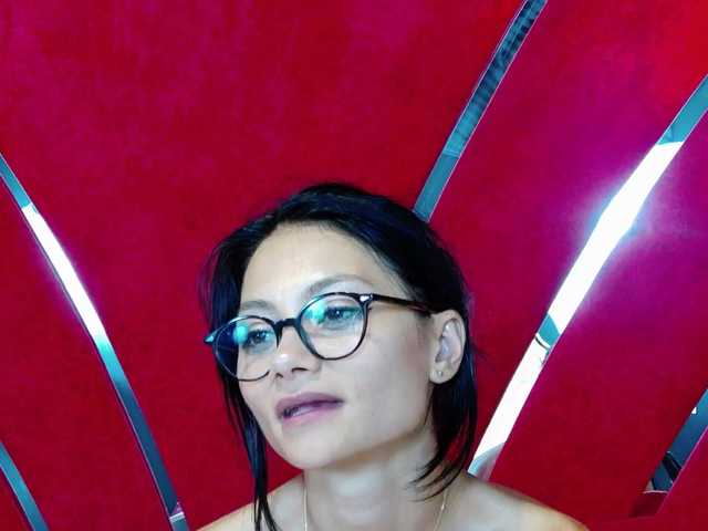 MayaLeey live cam on BongaCams