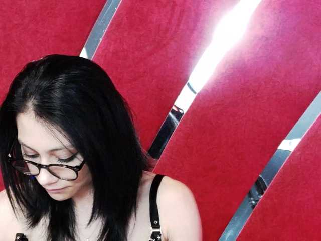 MayaLeey live cam preview
