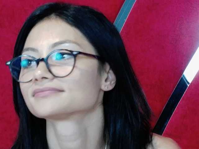 MayaLeey, en directo ahora en BongaCams