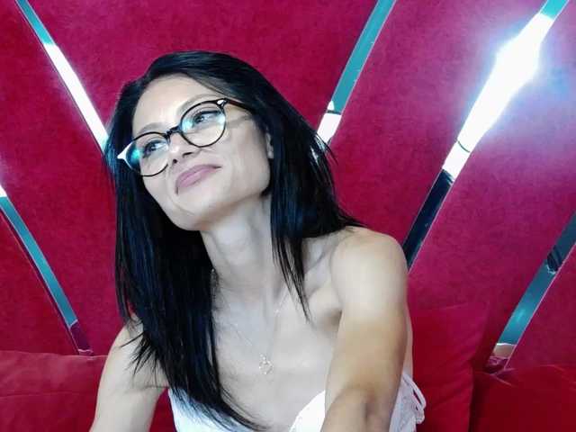 MayaLeey live cam on BongaCams
