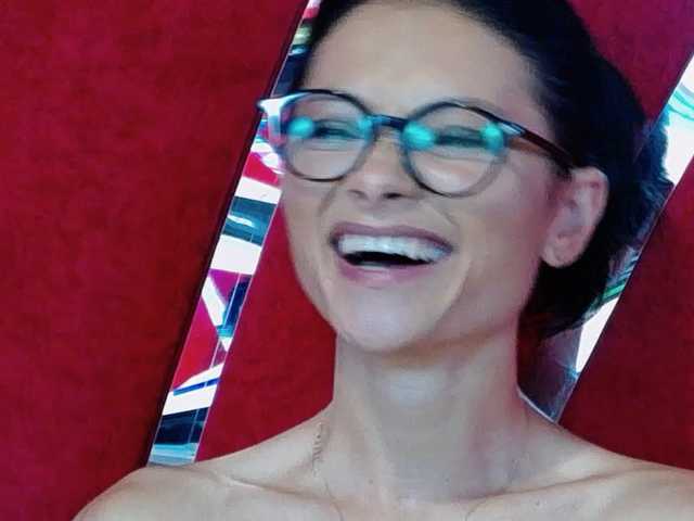 MayaLeey
