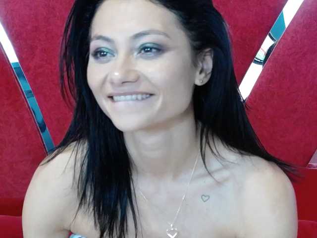 MayaLeey live cam on BongaCams