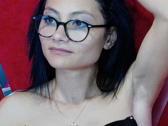 MayaLeey live cam preview