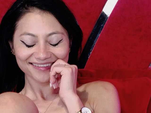 MayaLeey live cam on BongaCams
