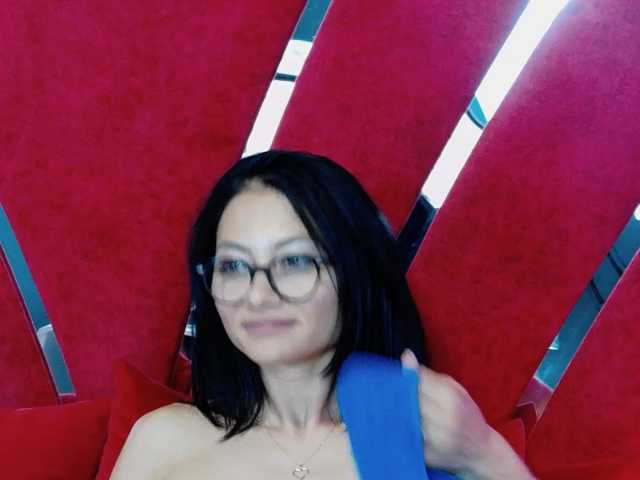 MayaLeey live cam on BongaCams