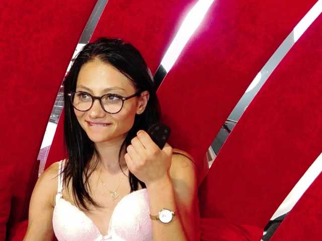MayaLeey live cam on BongaCams