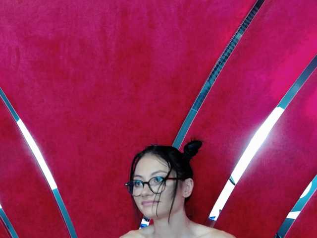 MayaLeey