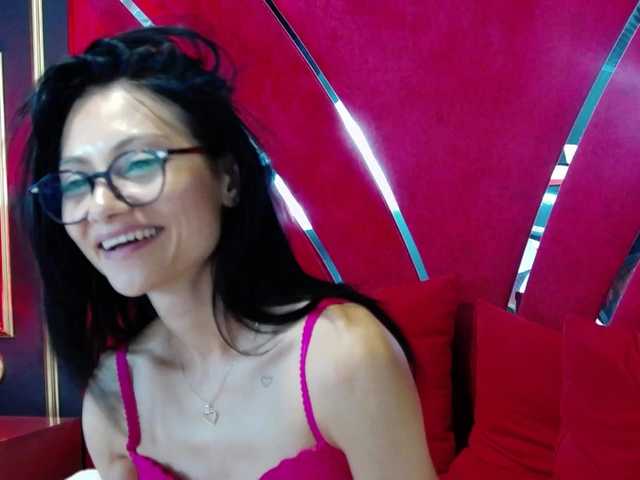MayaLeey live cam on BongaCams