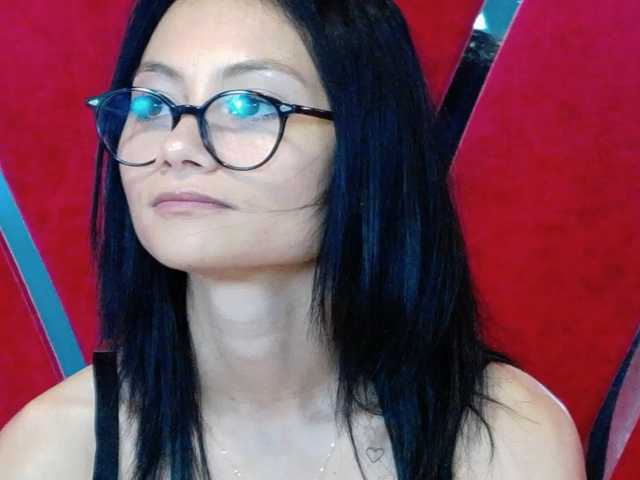 MayaLeey live cam preview