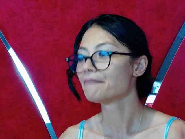 MayaLeey