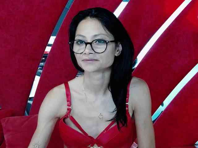 MayaLeey