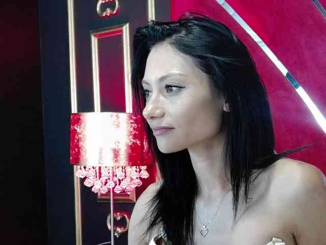 MayaLeey