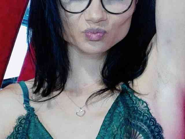 MayaLeey
