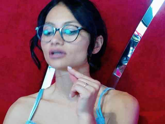 MayaLeey