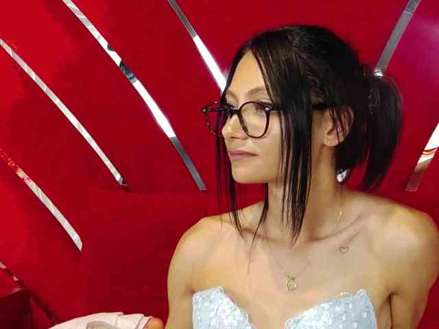 MayaLeey webcam