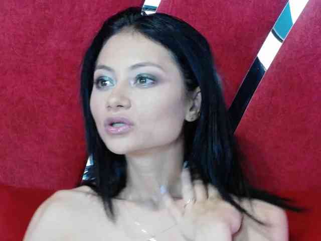 MayaLeey