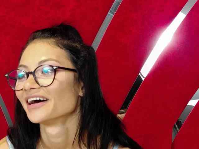 MayaLeey