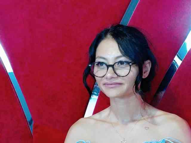 MayaLeey
