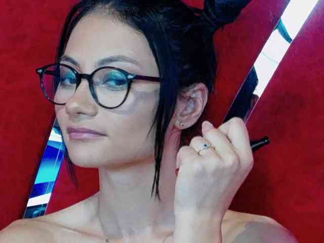 MayaLeey