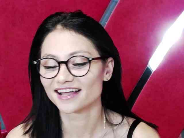 MayaLeey