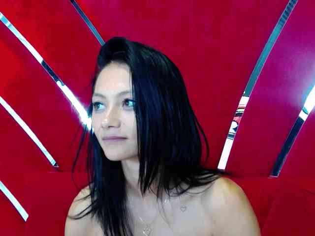 MayaLeey