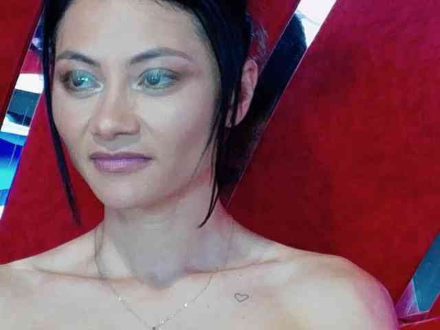 MayaLeey