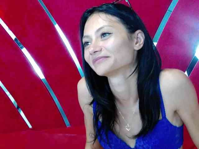 MayaLeey