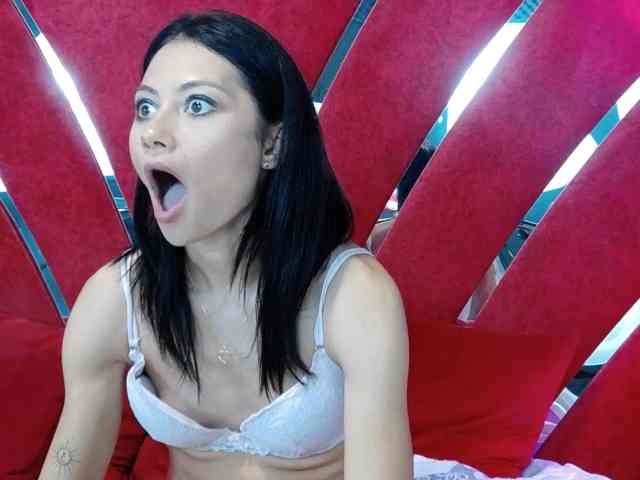 MayaLeey