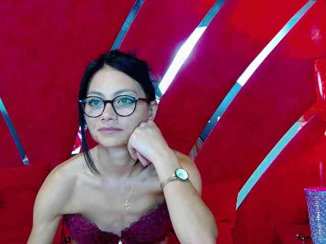 MayaLeey