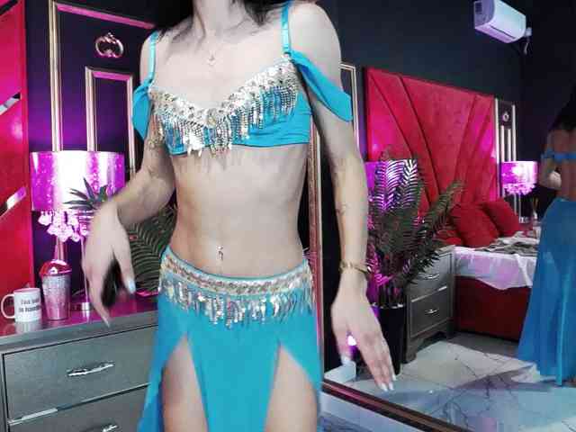 MayaLeey