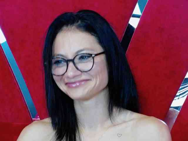 MayaLeey