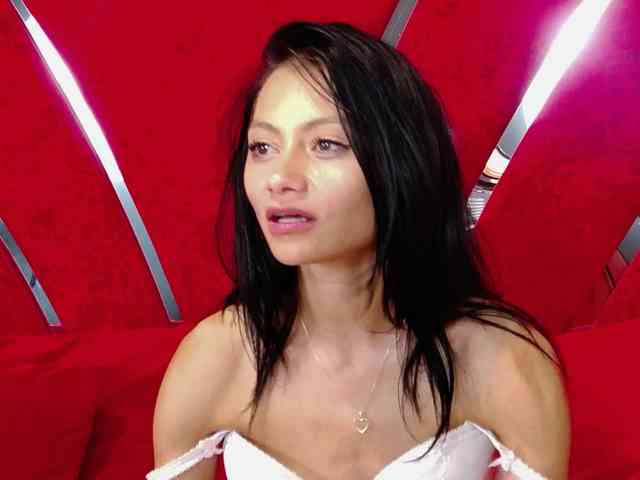 MayaLeey