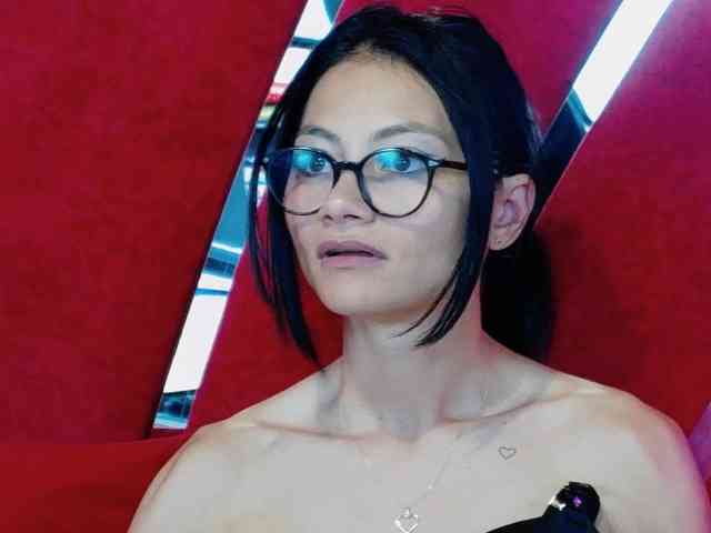MayaLeey