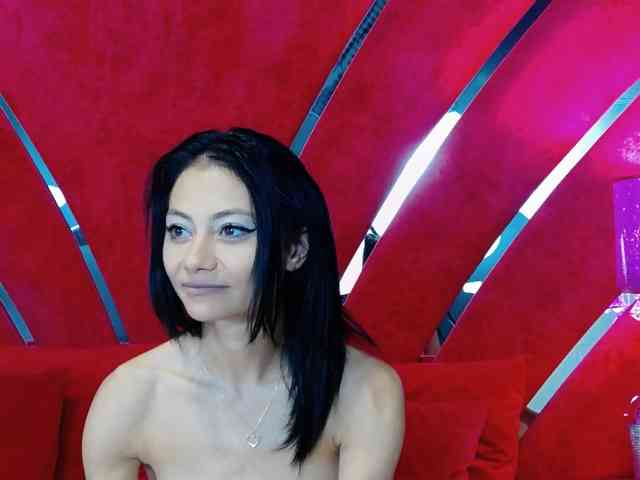 MayaLeey