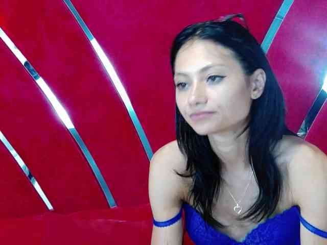 MayaLeey