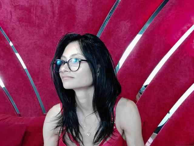 MayaLeey webcam