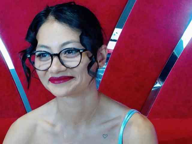 MayaLeey