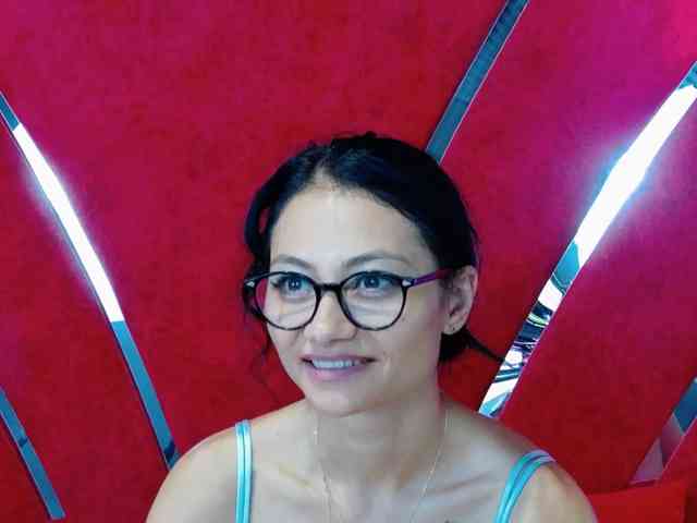 MayaLeey