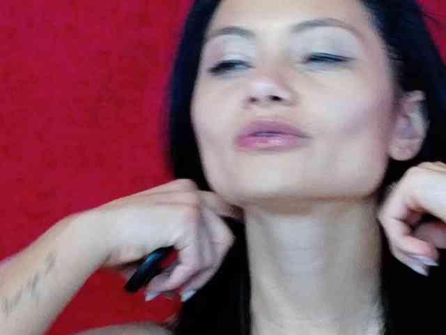 MayaLeey
