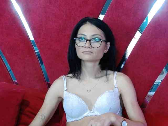 MayaLeey