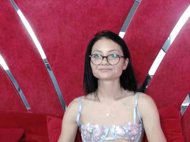 MayaLeey