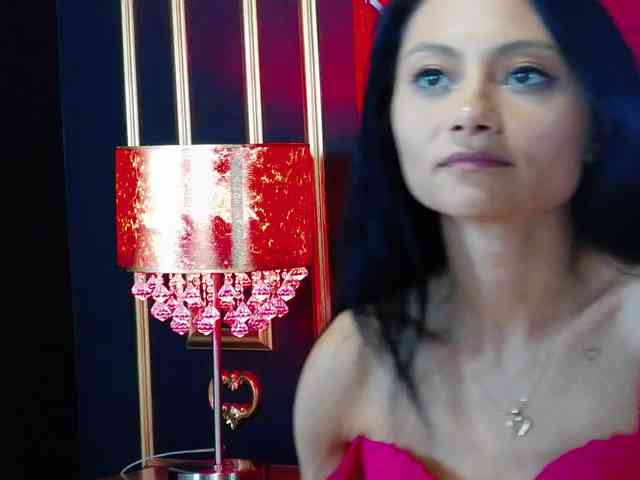 MayaLeey webcam