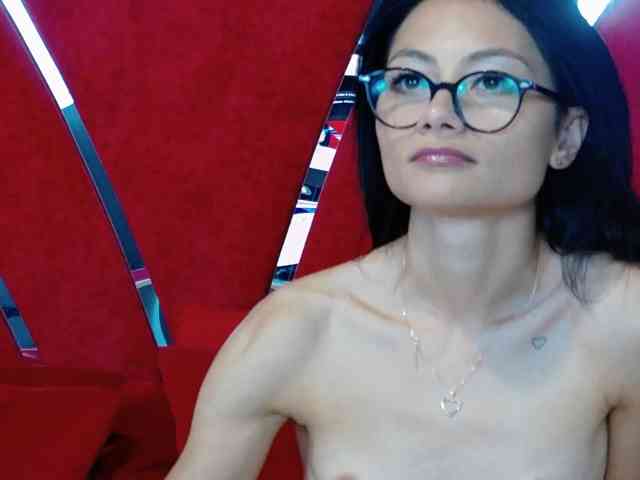 MayaLeey