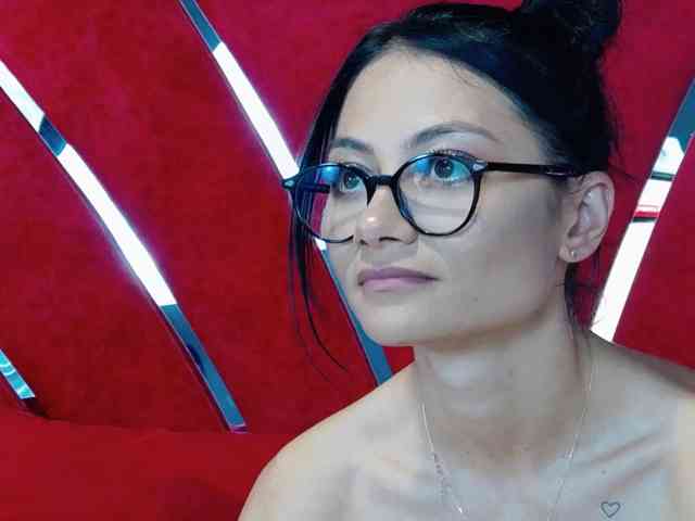 MayaLeey