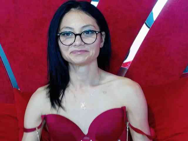 MayaLeey