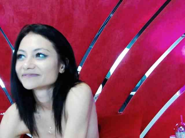 MayaLeey