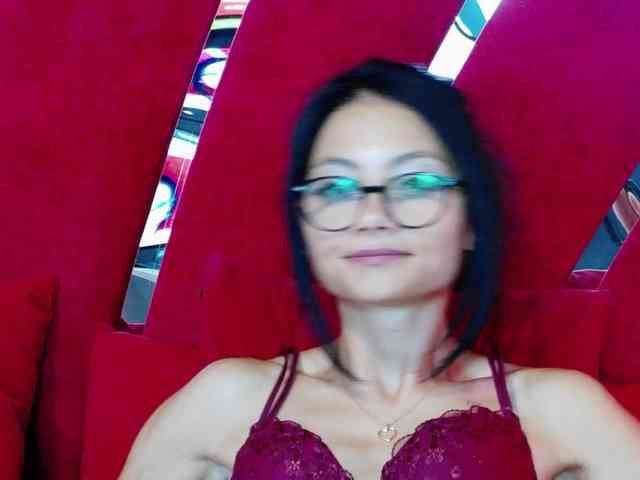 MayaLeey