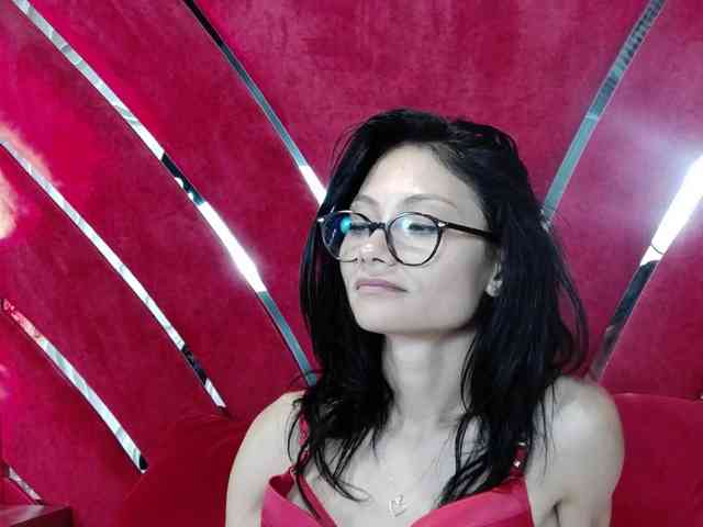 mayaleey's live room