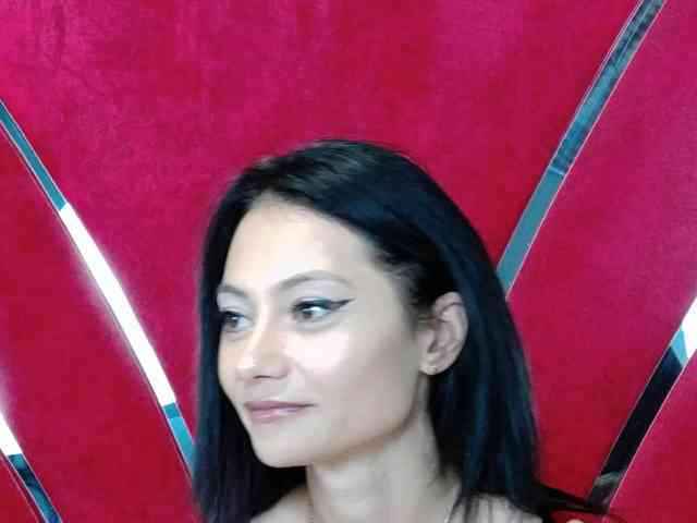 MayaLeey