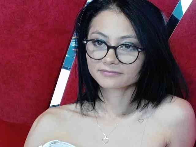 MayaLeey